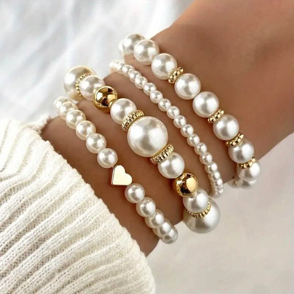 Elegant White Faux Pearl Beaded Handmade Jewelry Set Four-Piece