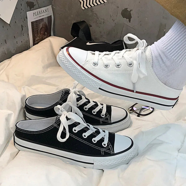 Round Toe Lace-Up Canvas Sneakers for Everyday Comfort