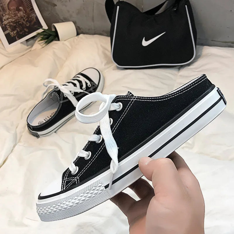 Round Toe Lace-Up Canvas Sneakers for Everyday Comfort